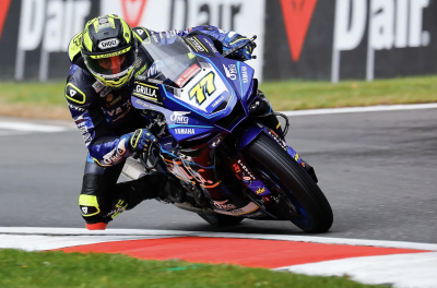 Kyle Ryde, OMG GRILLA Racing, Yamaha R1, 2024 BSB, Cadwell Park [credit: Ian Hopgood]